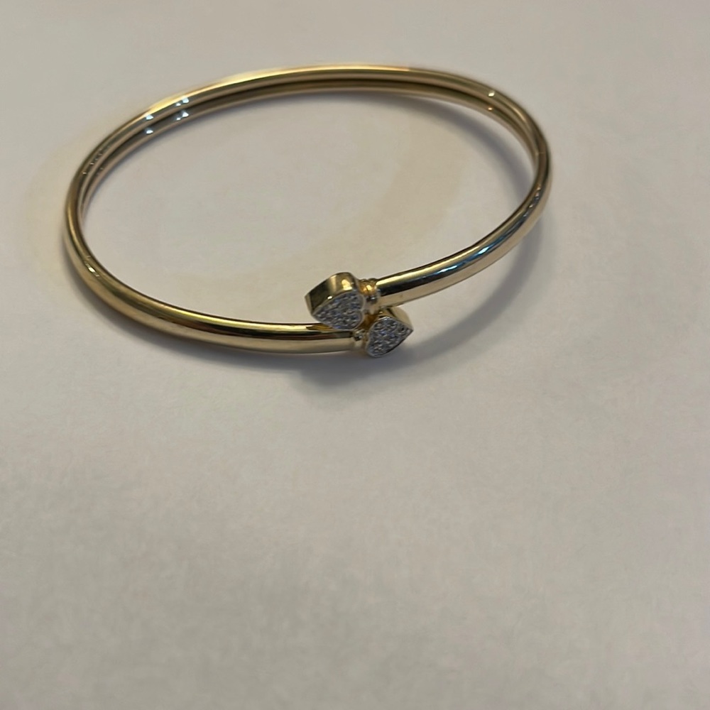 Classic 14k Yellow Gold Double Diamond Heart Cuff Bracelet 6.
